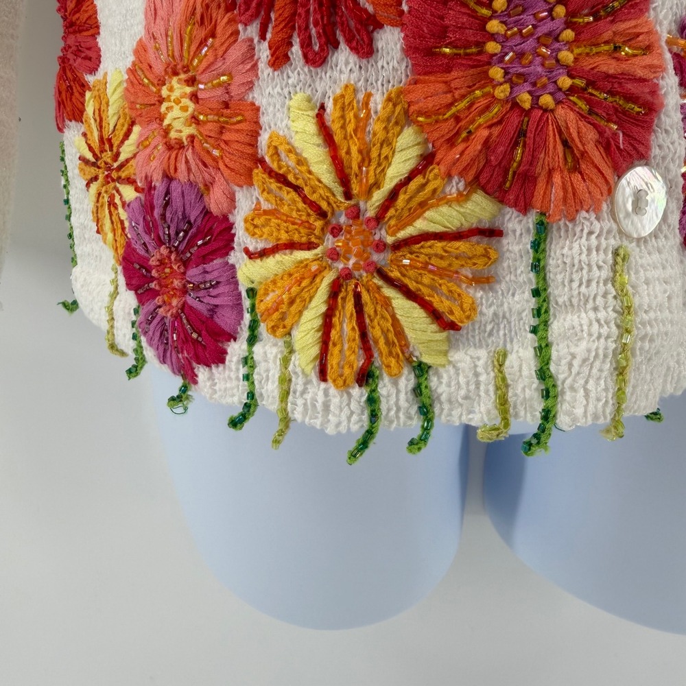 Susan Bristol Cotton Blend Floral Embroidered Beaded Cardigan Sweater Cream L - Picture 7 of 9